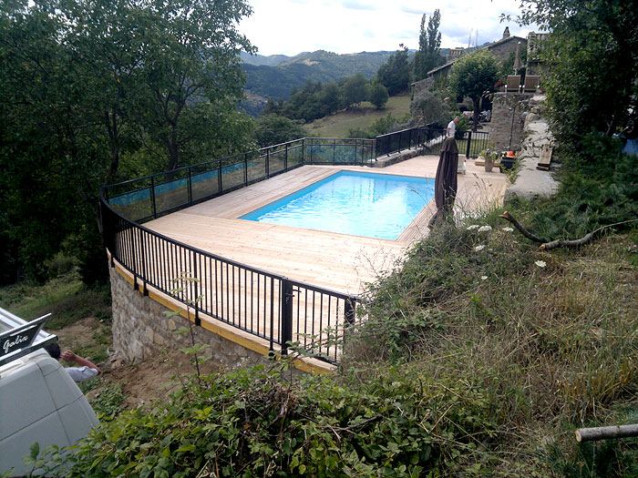 Garde-corps piscine Barreaudé - Métallerie